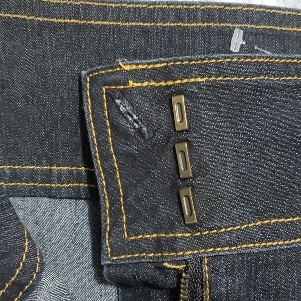 BisouBisou skirt women's size 12 black false pockets trendy denim mini skirt - Picture 16 of 16